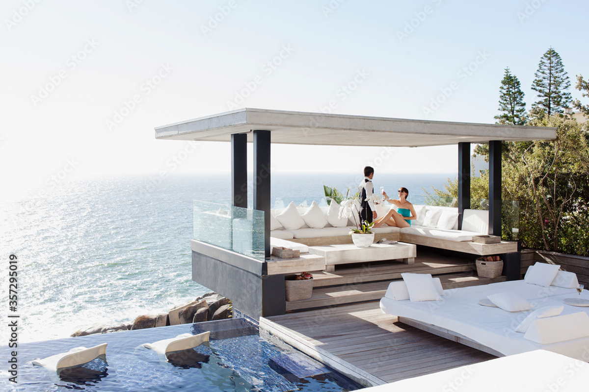Discreetly curated lifestyle services for extraordinary people